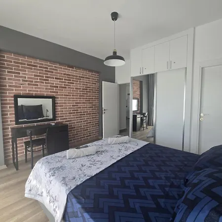 Apartment Darius Large Two-bedroom At Caesar Dherinia